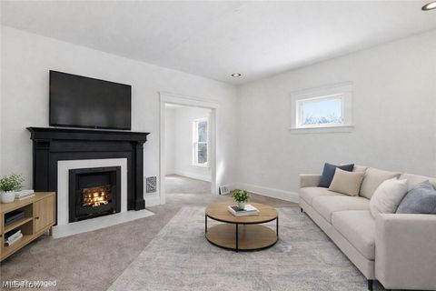 Tiny photo for 10525 Elk Avenue, Cleveland, OH 44108 (MLS # 5187494)