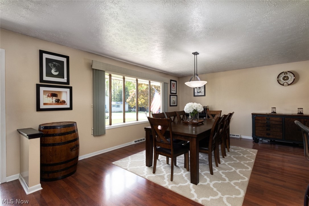 Strathmore 01 - Residential