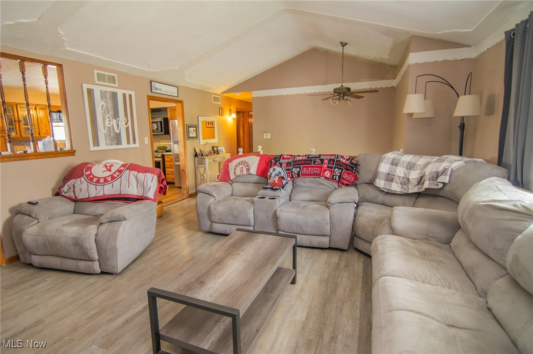 90 Norman Drive, Bloomingdale, Ohio image 18