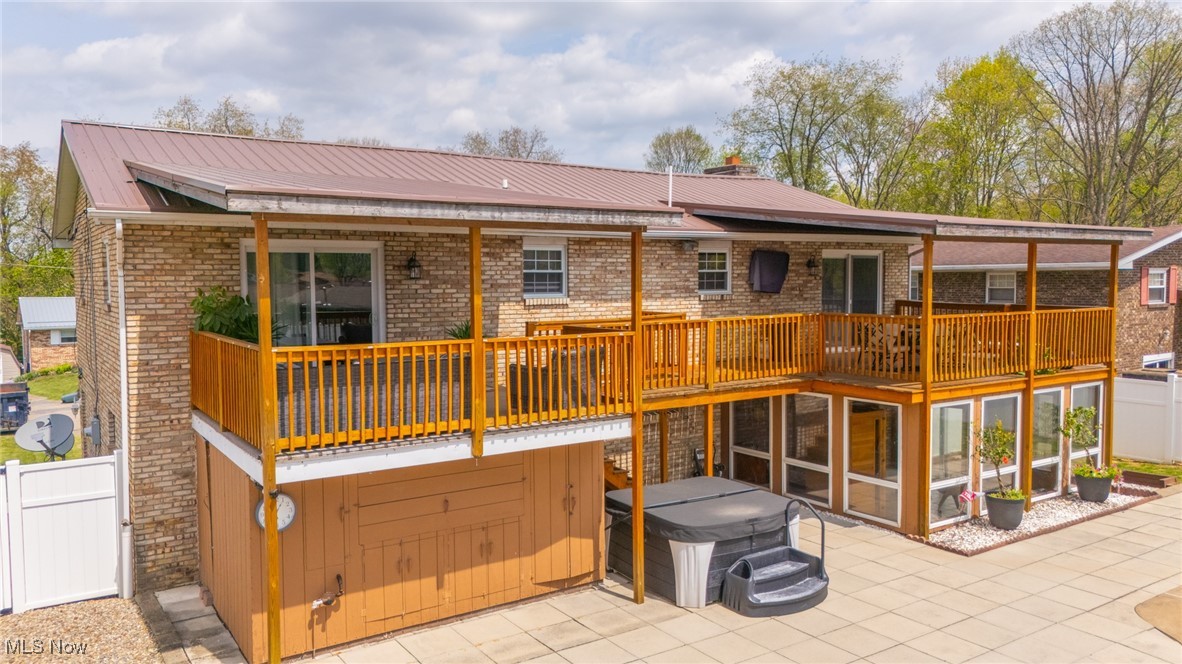90 Norman Drive, Bloomingdale, Ohio image 9