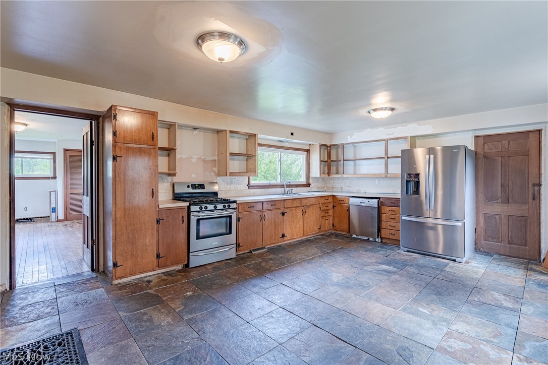 Avery Road - Residential