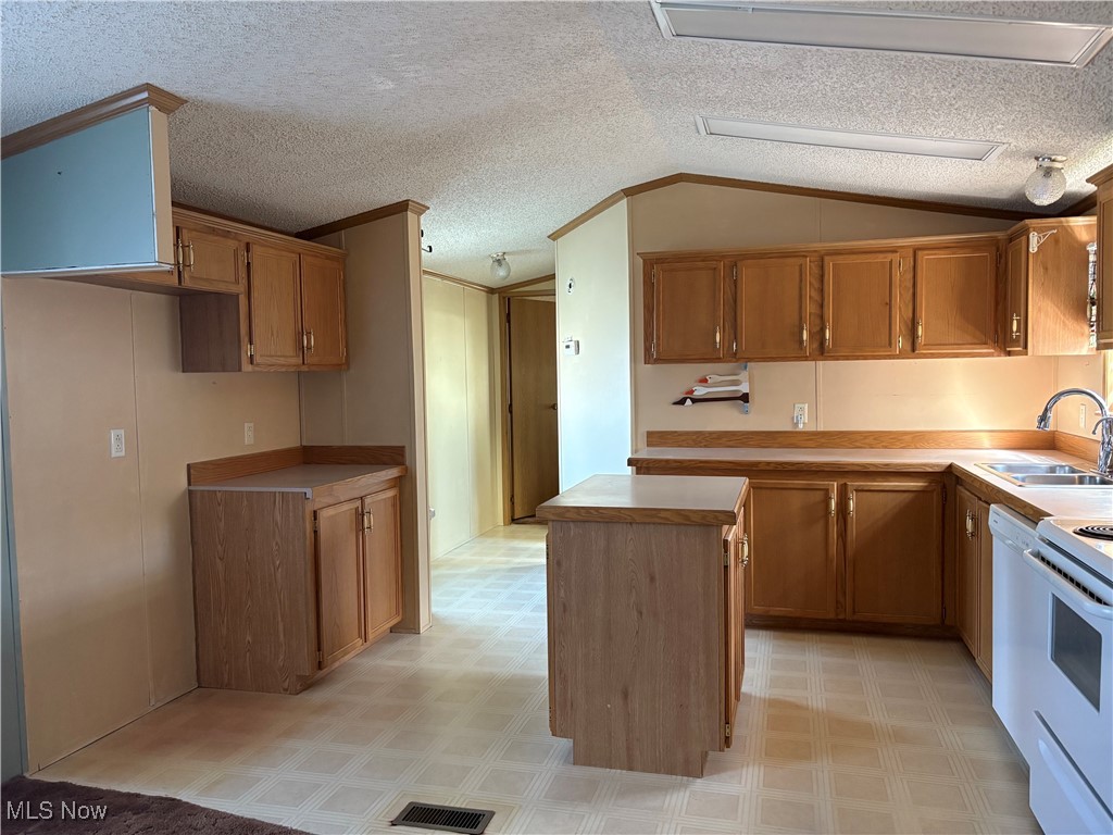 James place - Residential