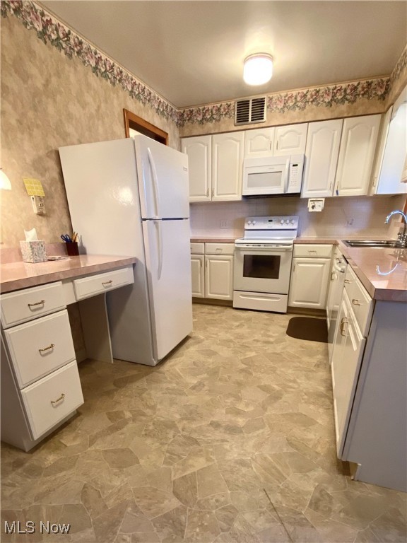 2916 Fairview Drive, Ashtabula, Ohio image 25
