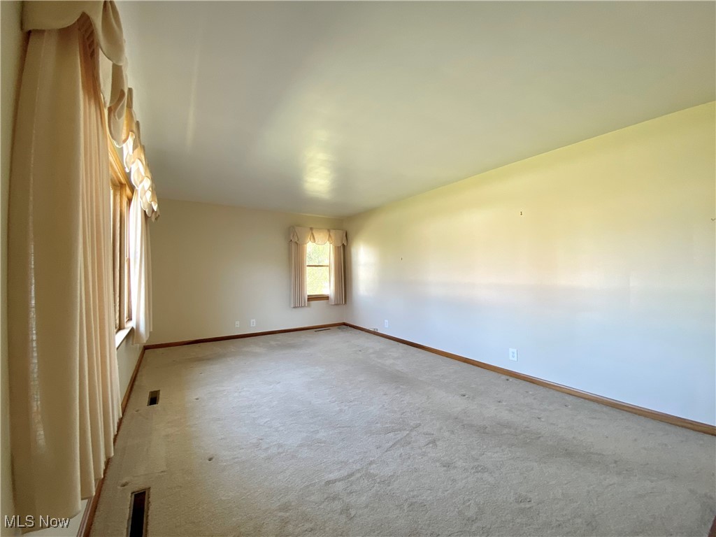 2916 Fairview Drive, Ashtabula, Ohio image 33