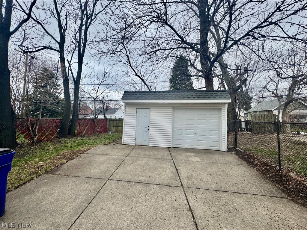 Triskett Prop Companys - Residential Income