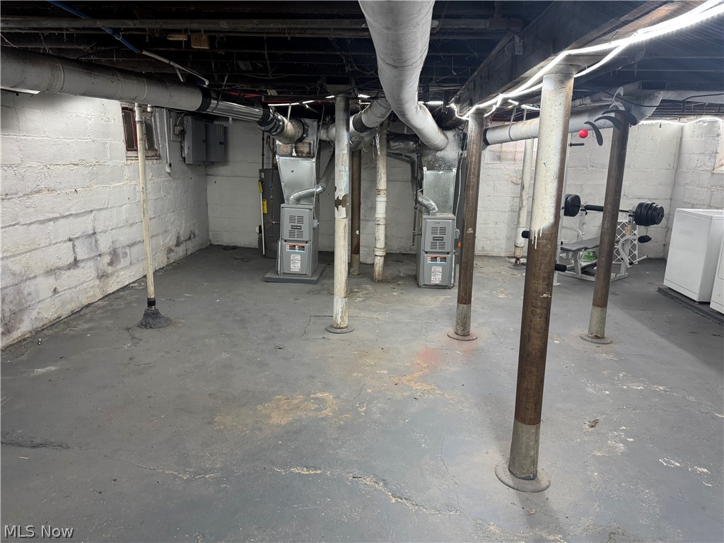 Triskett Prop Companys - Residential Income