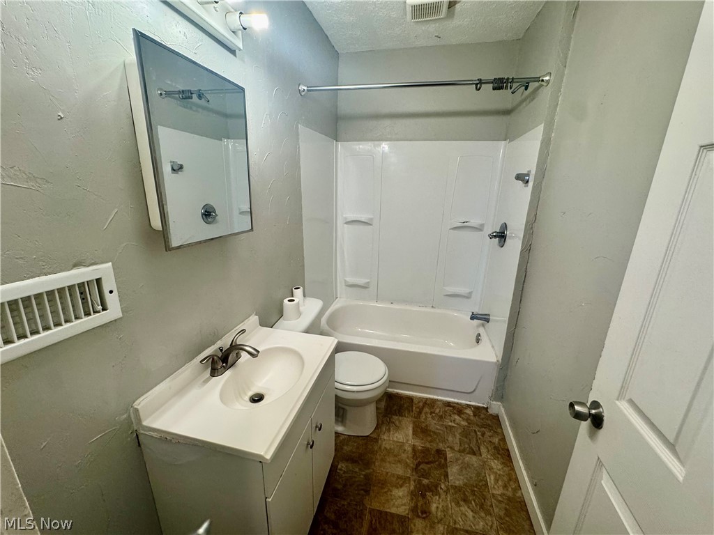 Triskett Prop Companys - Residential Income