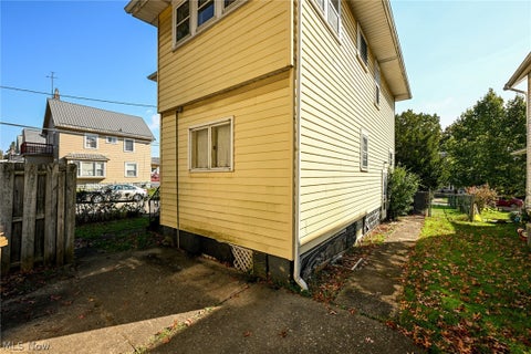 Tiny photo for 1560 2nd Street, Cuyahoga Falls, OH 44221 (MLS # 5255698)