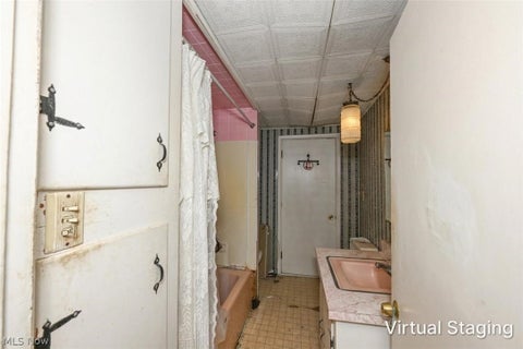 Tiny photo for 1560 2nd Street, Cuyahoga Falls, OH 44221 (MLS # 5255698)