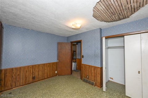 Tiny photo for 1560 2nd Street, Cuyahoga Falls, OH 44221 (MLS # 5255698)