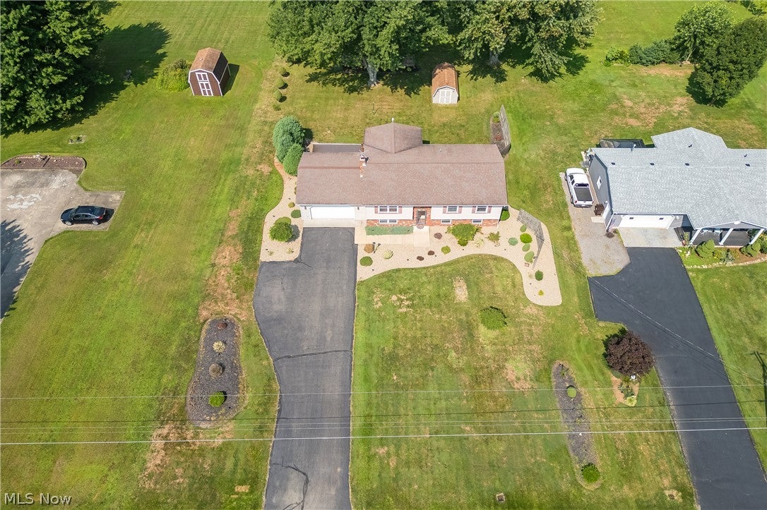 4319 Ridge Road