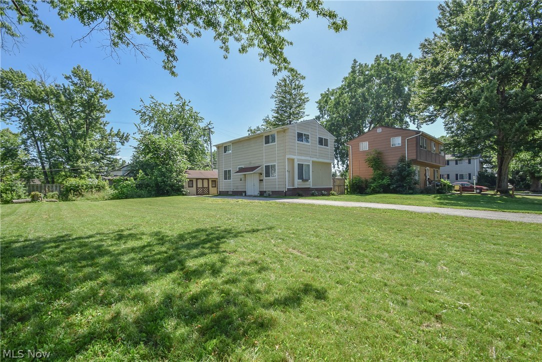 Bellaire Gardens - Residential