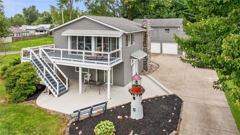 Homes For Sale - 500 Bellview Drive<br/> North Benton, OH 44449