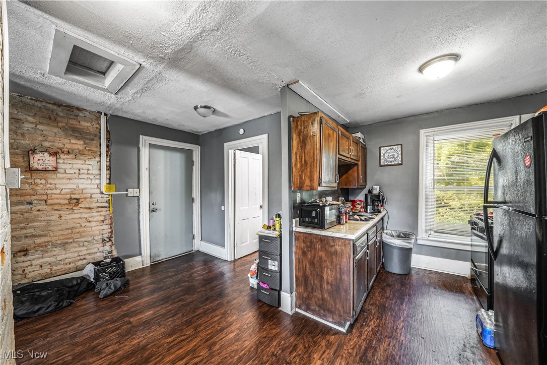 City/Kent - Residential Income