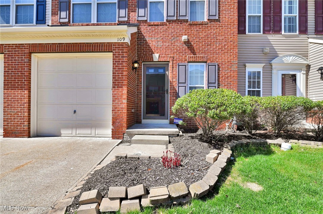 109 Clay Court, Berea, Ohio image 39