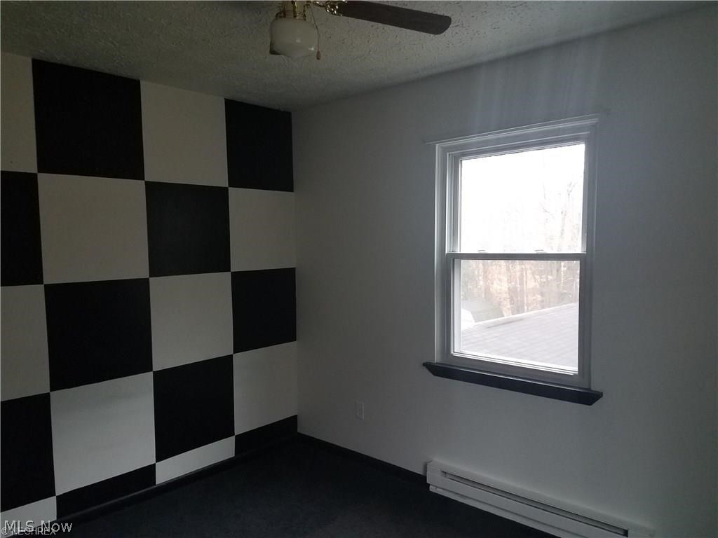 Roaming Rock Shores - Residential