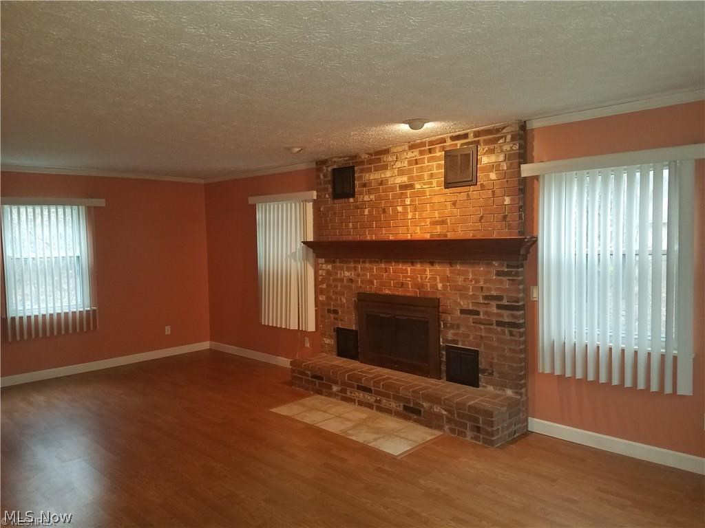 Roaming Rock Shores - Residential