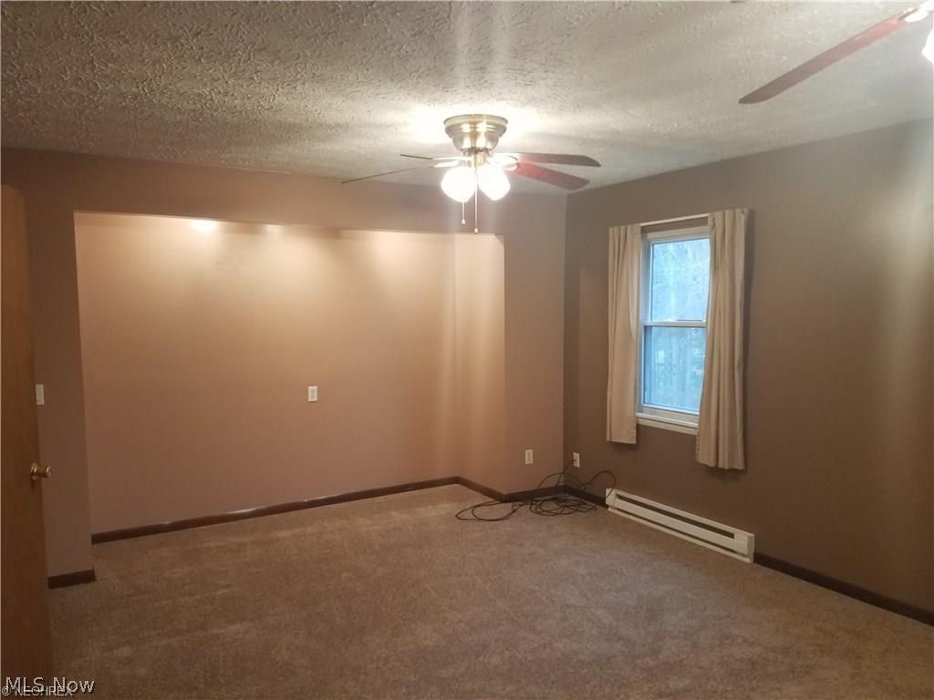 Roaming Rock Shores - Residential