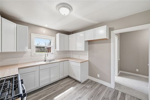 Tiny photo for 226 Rellim Drive, Kent, OH 44240 (MLS # 5203192)