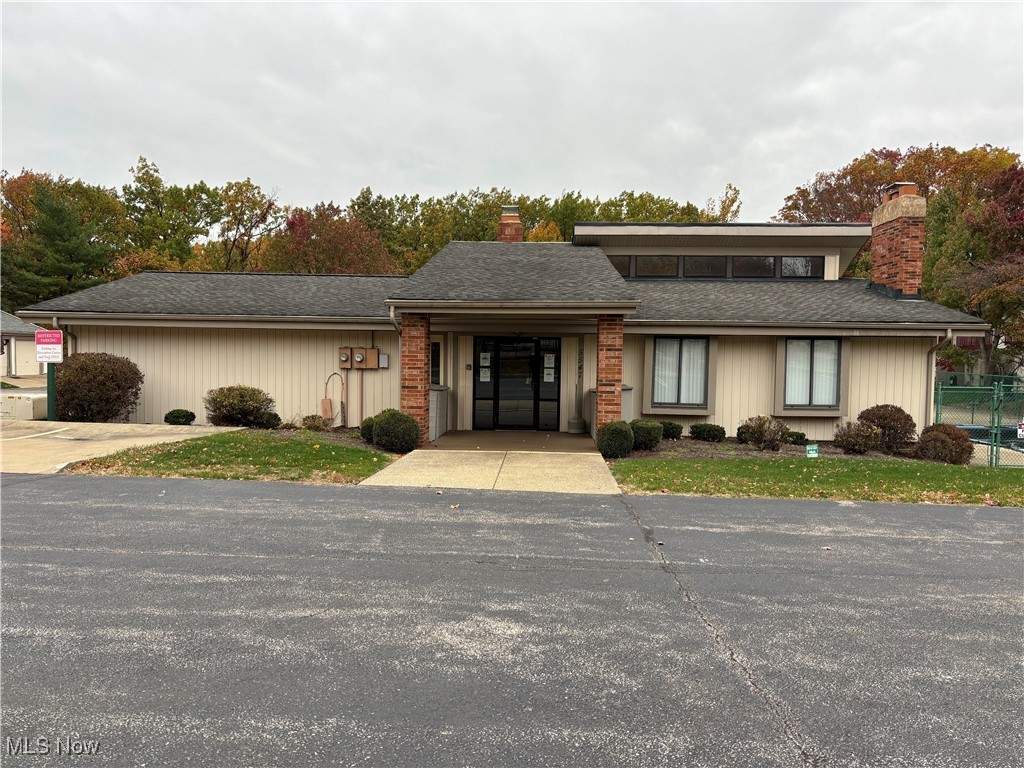 5587 Candlewood Court #253, Parma, Ohio image 28