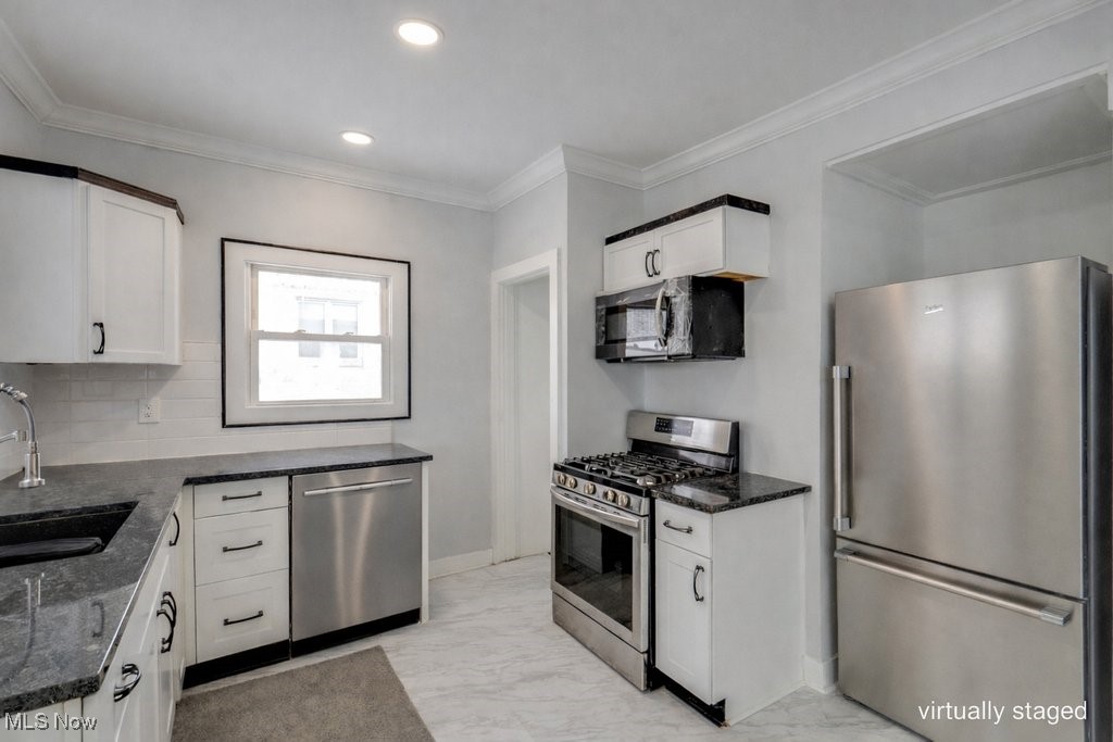 Beverly Park - Residential