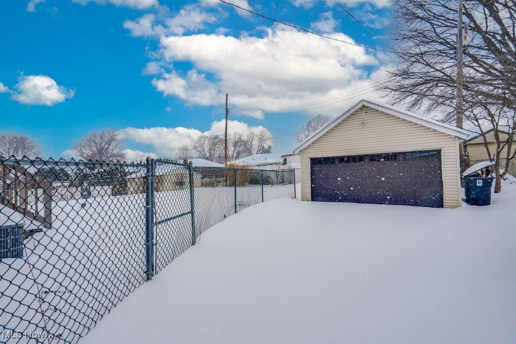 Beverly Park - Residential