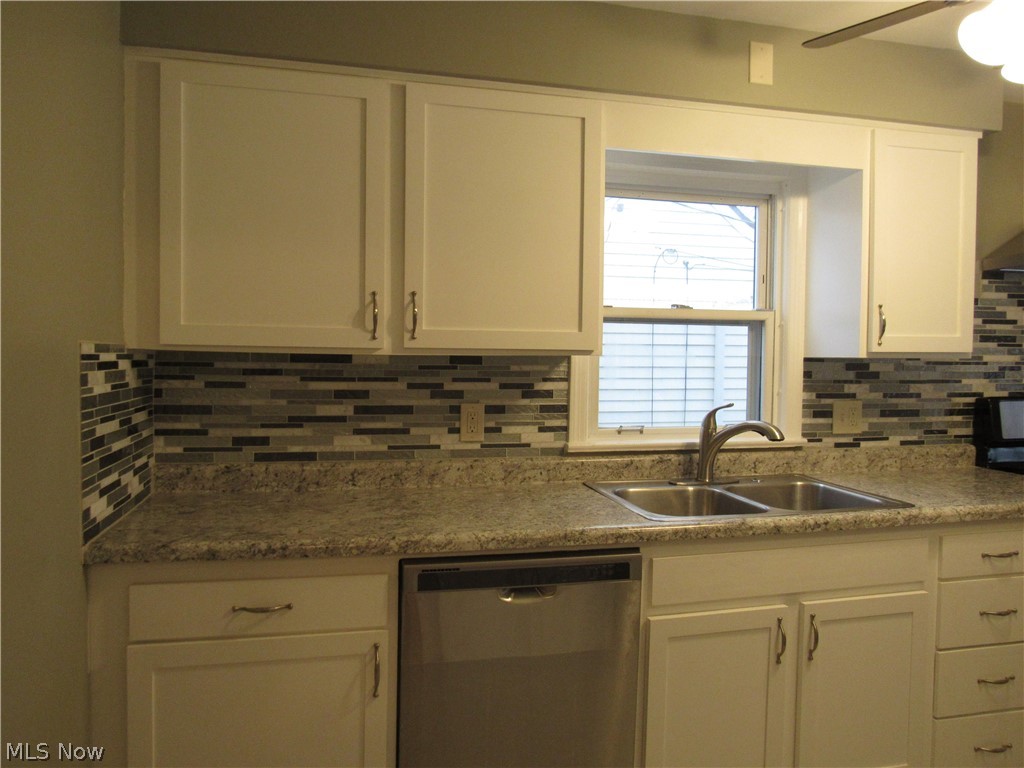 Paragon Realty Cos Lorain Garden - Residential