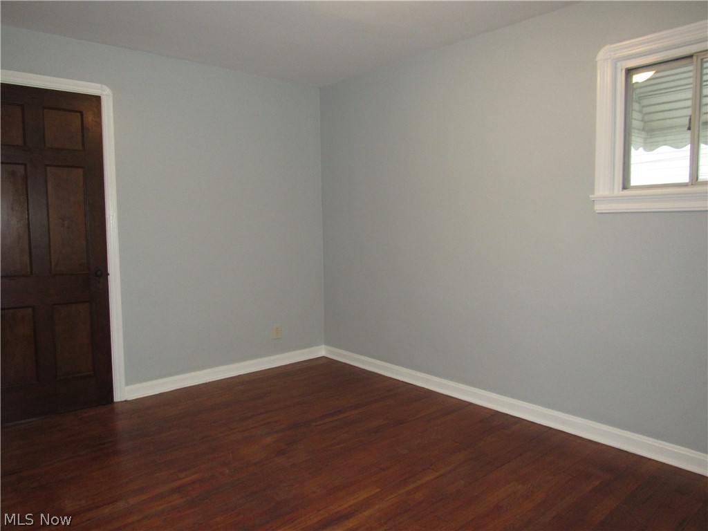 Paragon Realty Cos Lorain Garden - Residential