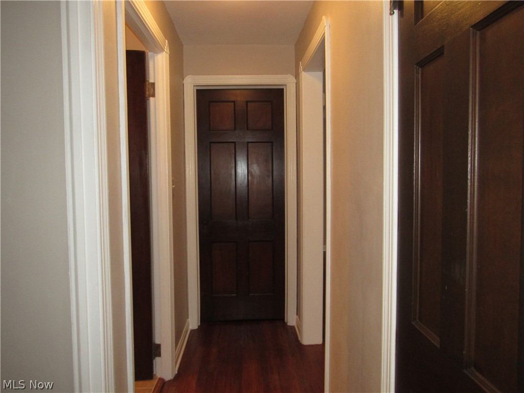 Paragon Realty Cos Lorain Garden - Residential