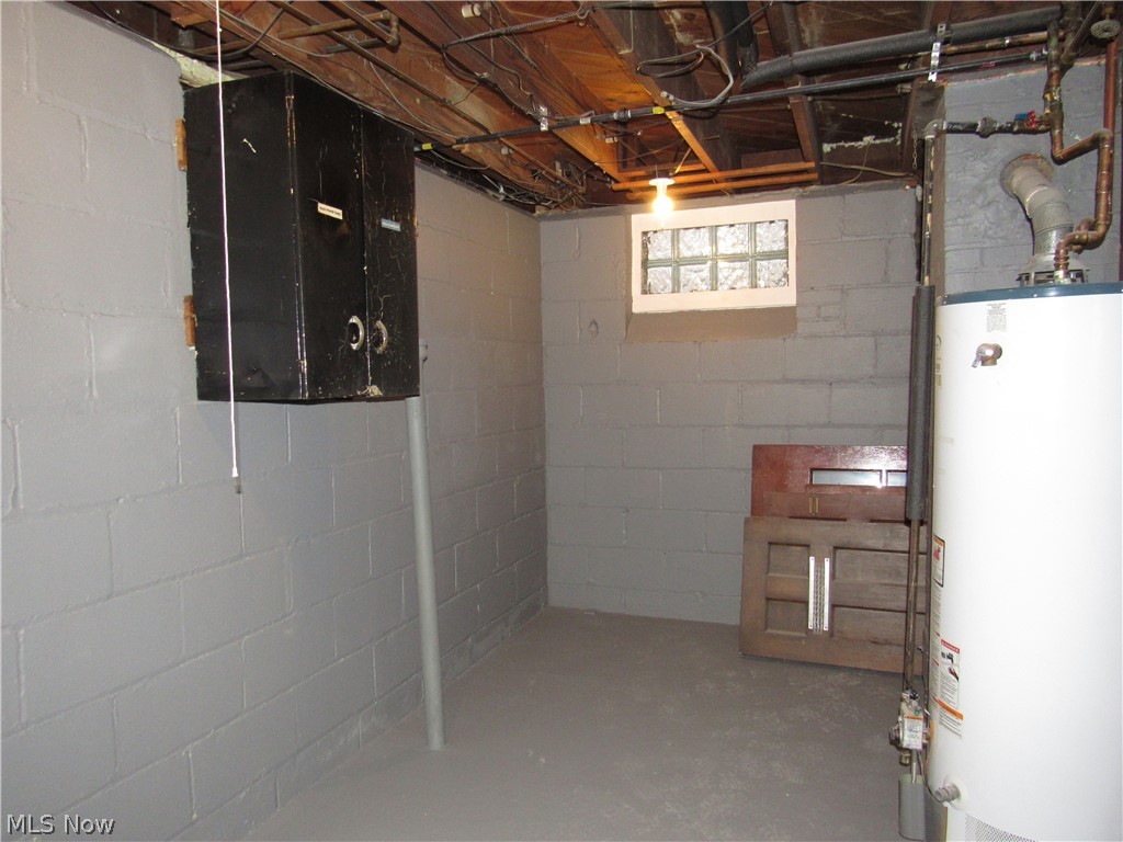 Paragon Realty Cos Lorain Garden - Residential