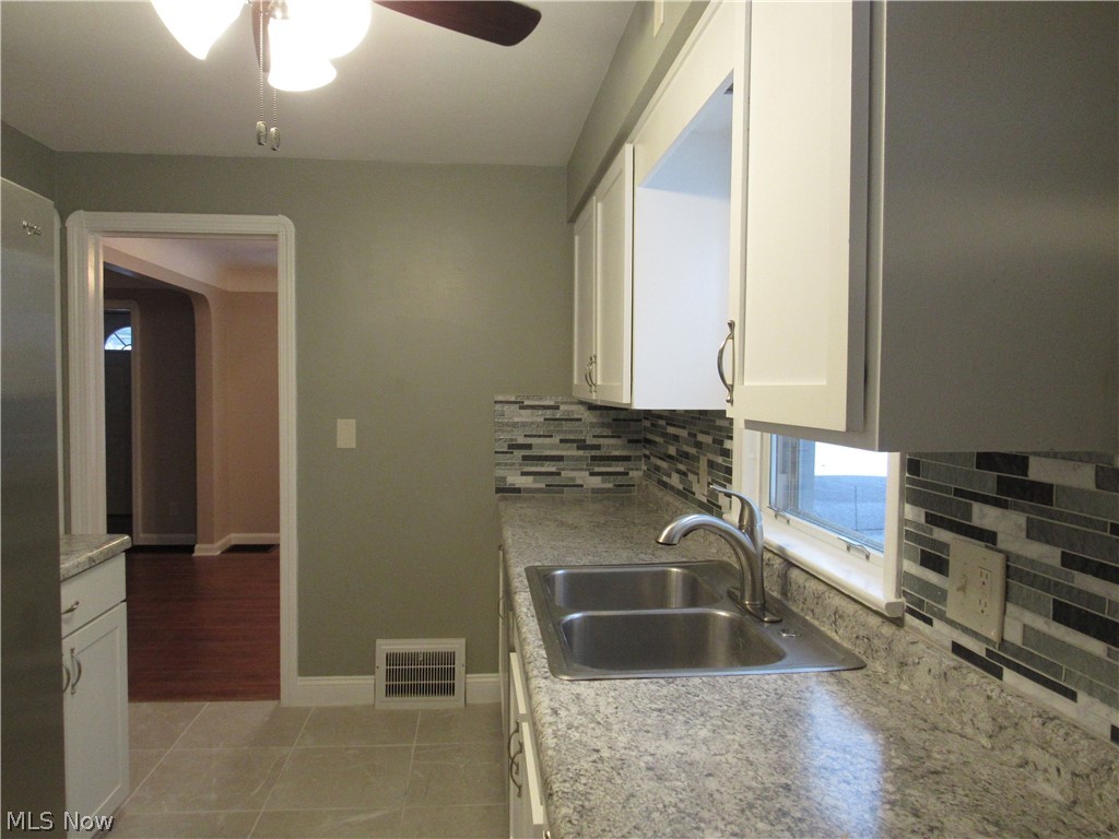 Paragon Realty Cos Lorain Garden - Residential