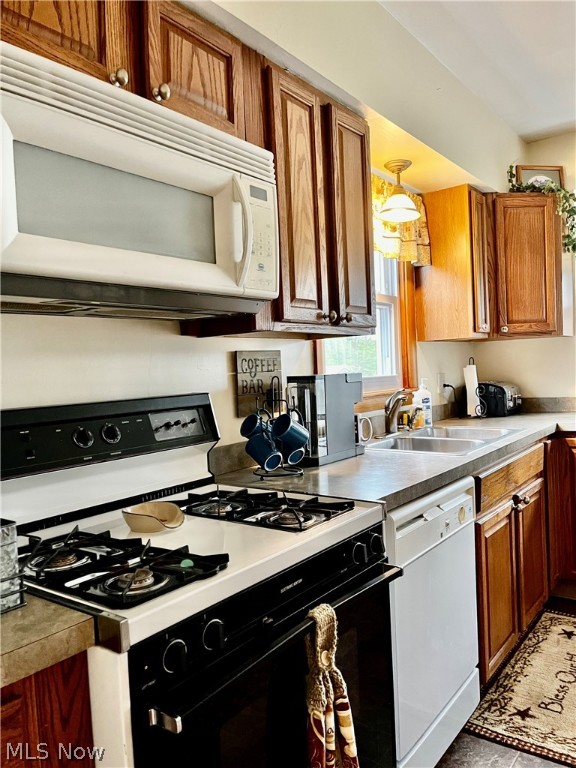 Connecticut Western Reserve - Residential