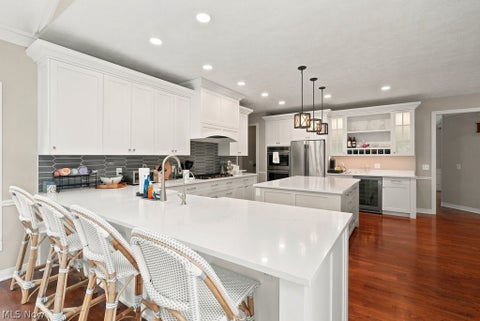 Tiny photo for 8320 Woodberry Boulevard, Chagrin Falls, OH 44023 (MLS # 5221733)