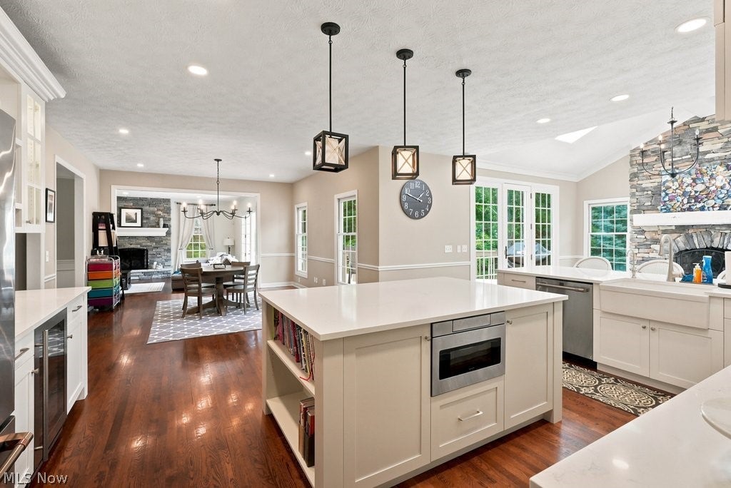 Photo of 8320 Woodberry Boulevard, Chagrin Falls, OH 44023 (MLS # 5221733)