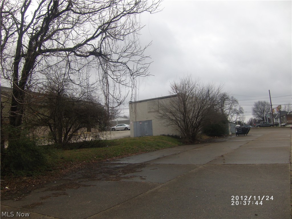 Hutchinson Adn - Commercial Sale