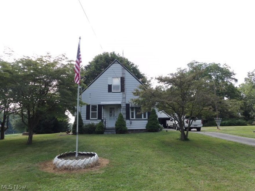 Located in Atwater, OH in Portage County is this 3 Bedroom/1 Bath home.  Living room, dining room, kitchen with stove, refrigerator and microwave.  Large screened in back porch, full basement and large detached garage.  Monthly rent is $900.00 plus all utilities.  Full deposit and first months rent required.  No smoking or pets permitted.
