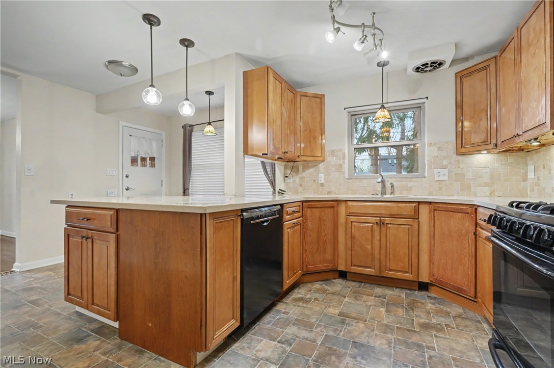 Merriman Manor - Residential