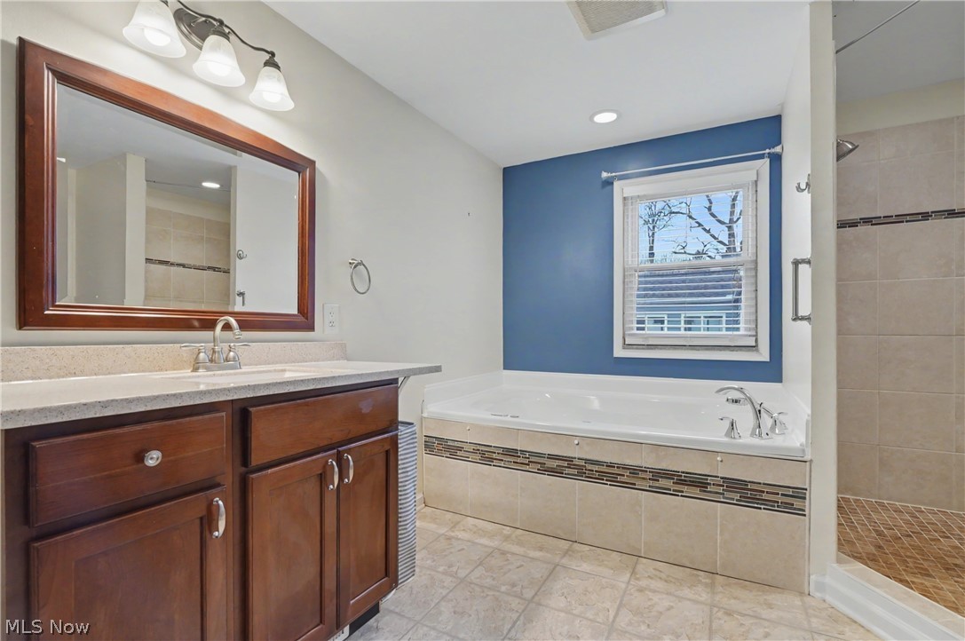 Merriman Manor - Residential