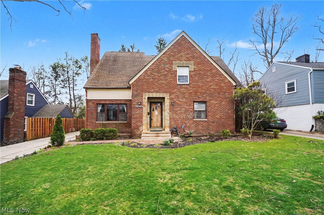 Merriman Manor - Residential