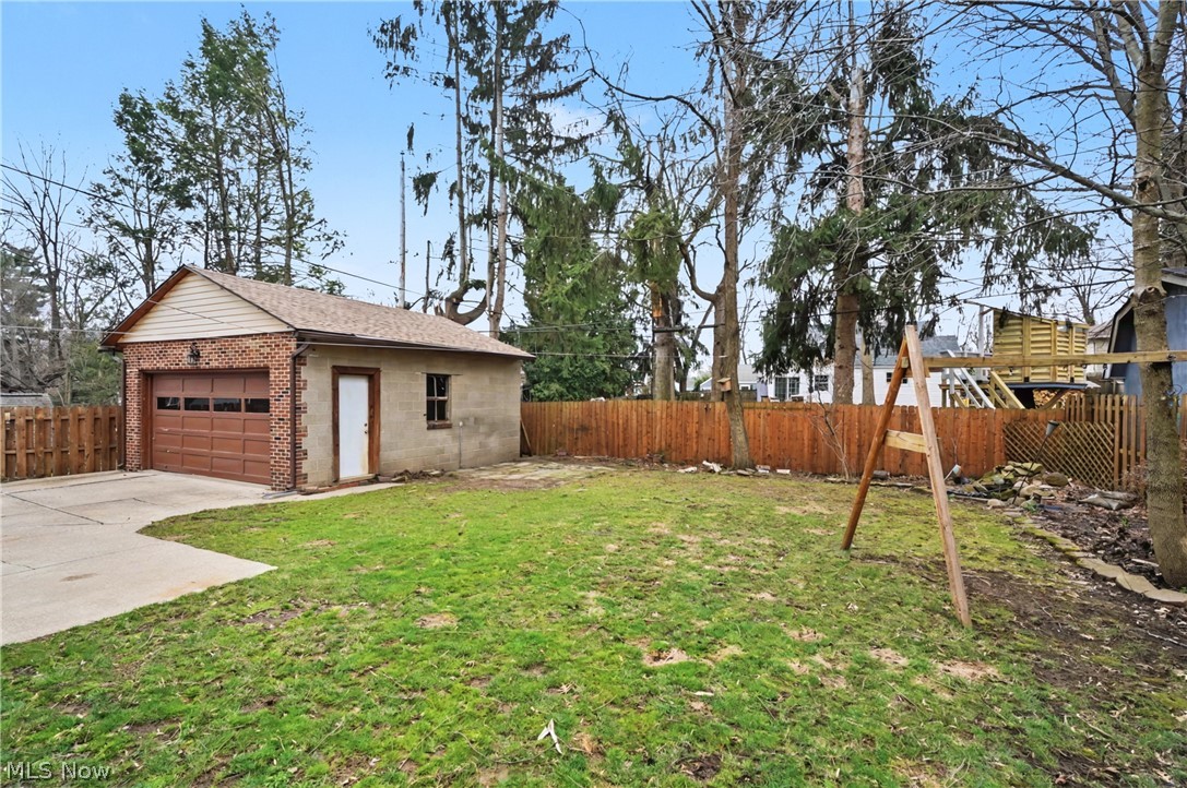 Merriman Manor - Residential