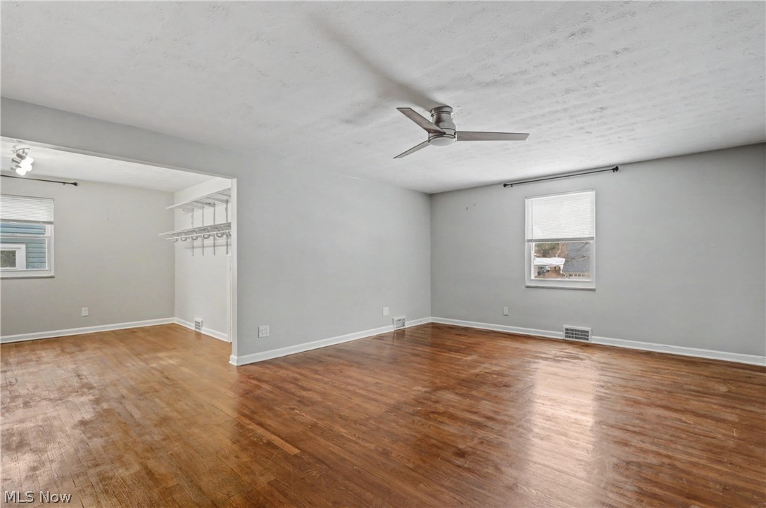 Merriman Manor - Residential