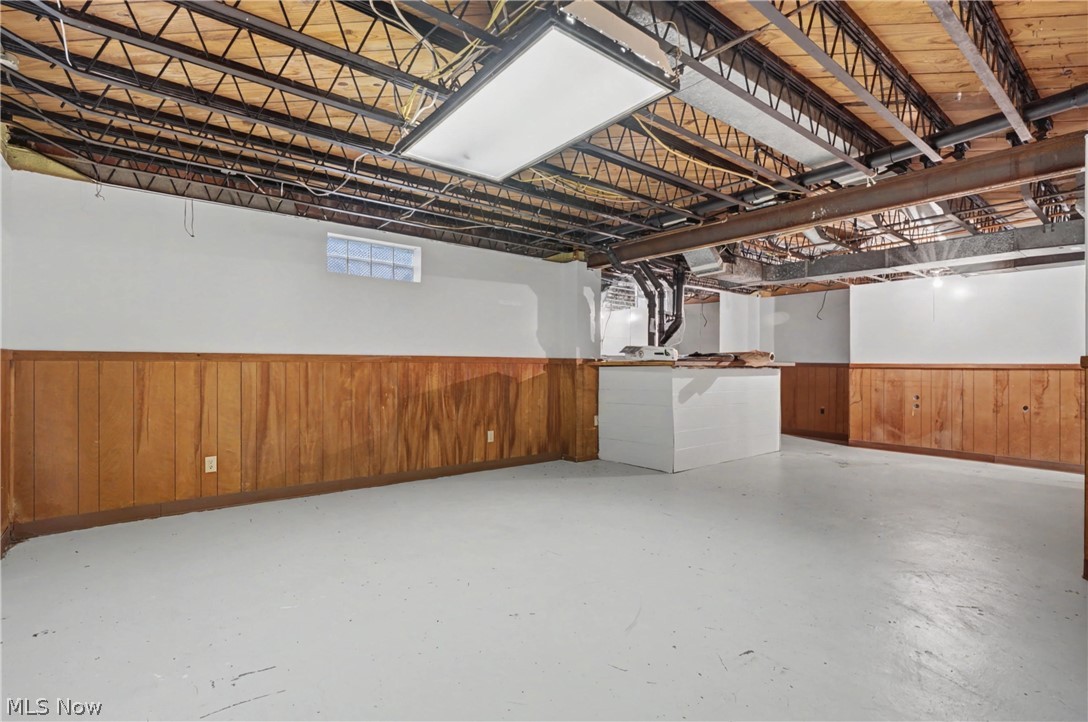 Merriman Manor - Residential