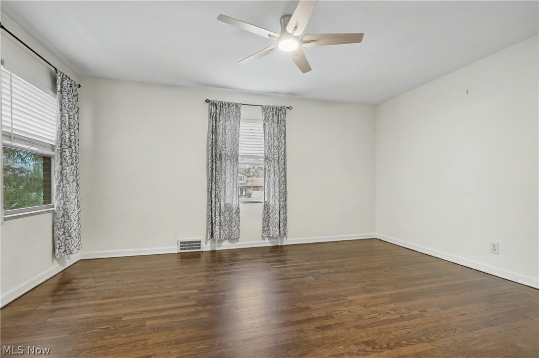 Merriman Manor - Residential