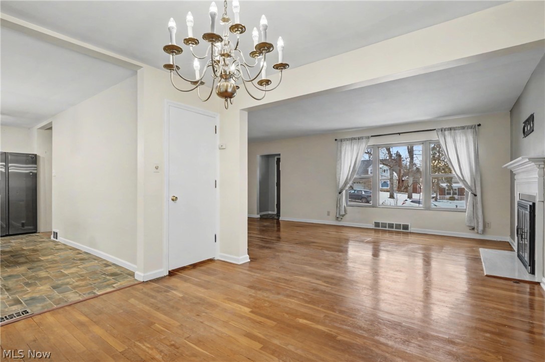 Merriman Manor - Residential