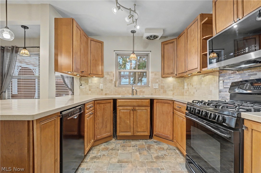 Merriman Manor - Residential