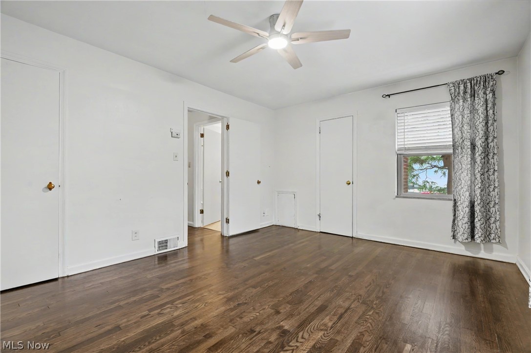 Merriman Manor - Residential