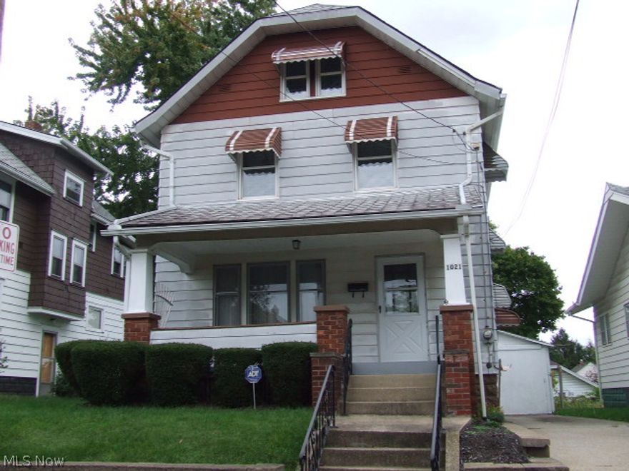 Neat-as-a-pin Colonial with large, fireplaced living room with built-in bookcases, formal dining room with window seat and built-in corner cabinet, applianced kitchen with double pantry and eating area, 4 bedrooms, (4th bedroom is in finished attic with closet).  Newer windows except living room and dining room.  Front porch.  Beautiful woodwork.  See it today.