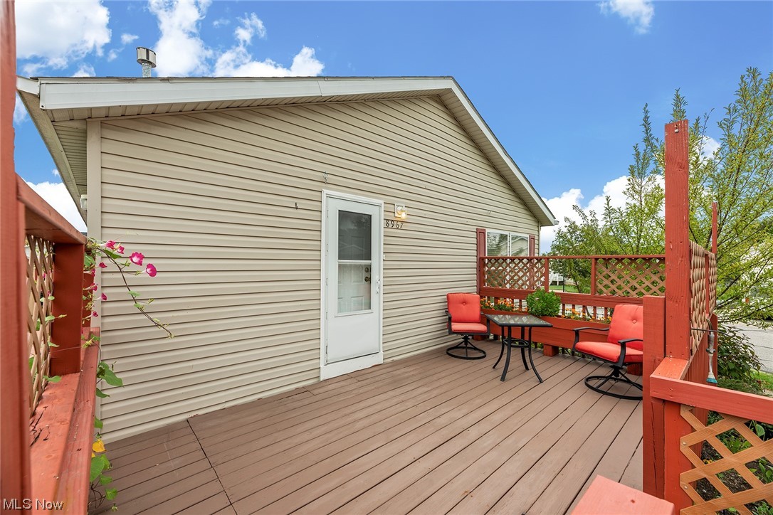 Lakeside Terrace - Residential