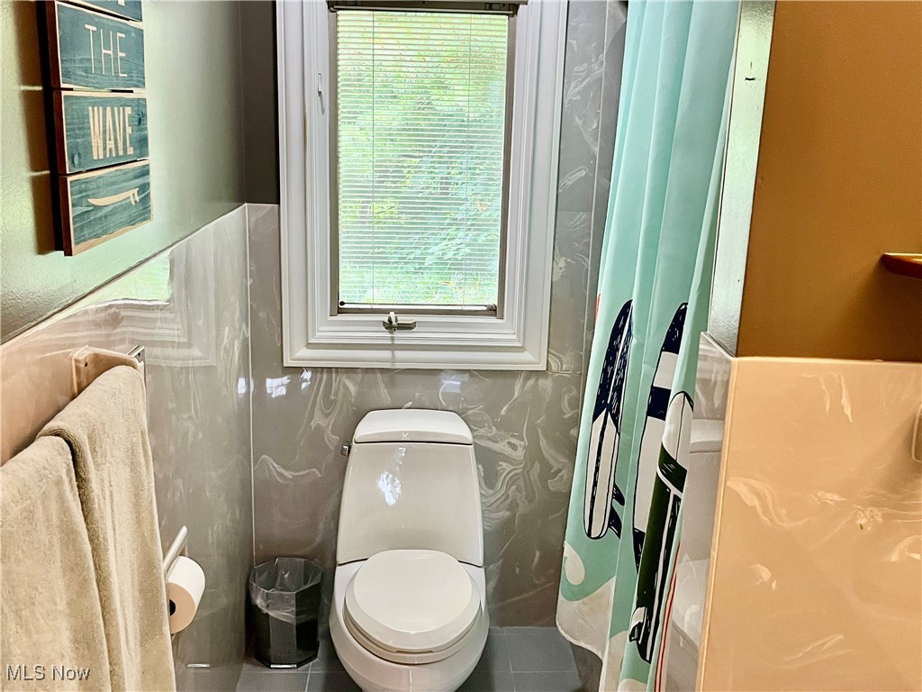 Quail Hollow 01 - Residential