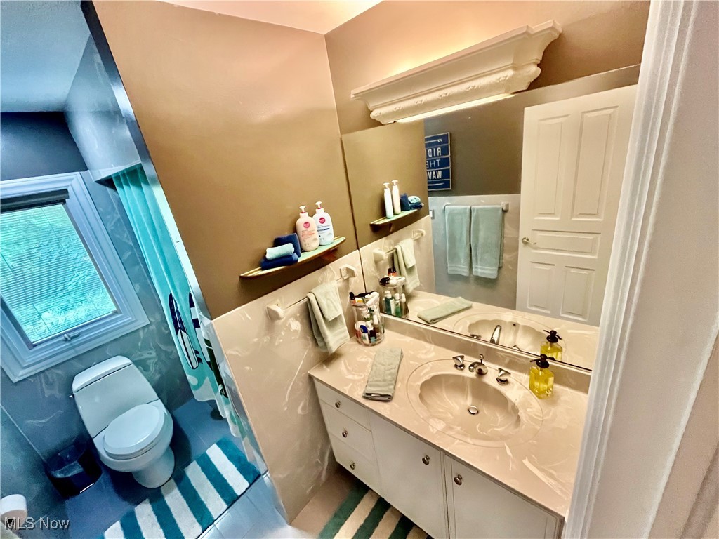 Quail Hollow 01 - Residential